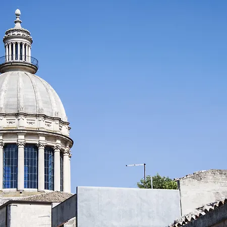 Bframe Cornice Barocca Nocleg ze śniadaniem Ragusa