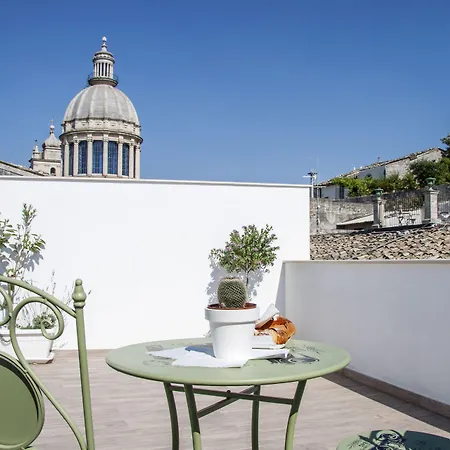 Bframe Cornice Barocca Panzió Ragusa