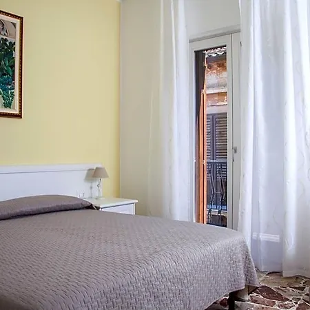 Bframe Cornice Barocca B&B 라구사