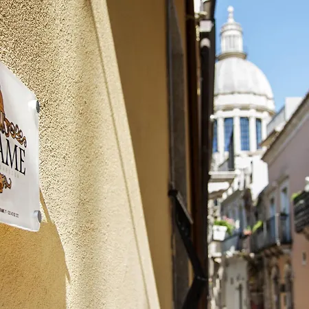 Bframe Cornice Barocca Bed & Breakfast 3*
