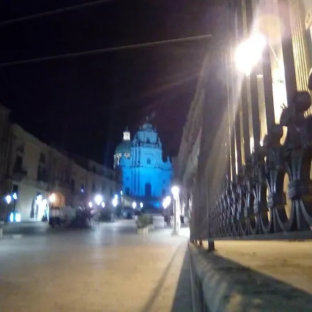 Bed & Breakfast Bframe Cornice Barocca *
