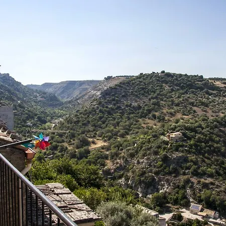 Bframe Cornice Barocca Nocleg ze śniadaniem 3*