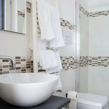 Bed & Breakfast Bframe Cornice Barocca *