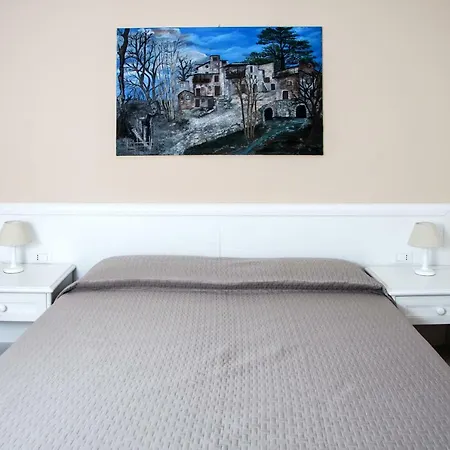 Bed & Breakfast Bframe Cornice Barocca *