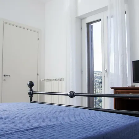 Nocleg ze śniadaniem Bframe Cornice Barocca 3*