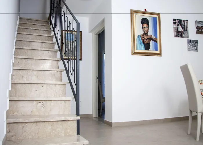 Bed & Breakfast Bframe Cornice Barocca