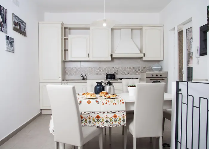 Bed & Breakfast Bframe Cornice Barocca