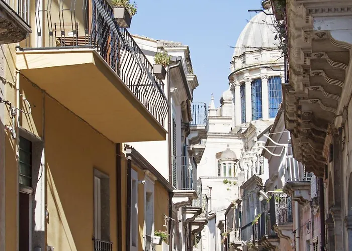 Bframe Cornice Barocca Bed & Breakfast Ragusa