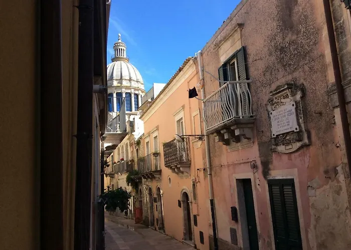 Bframe Cornice Barocca 3* Ragusa