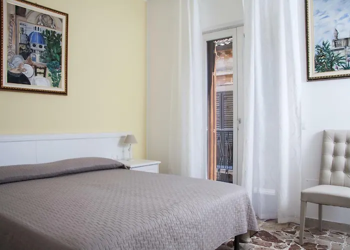 Bframe Cornice Barocca 3* Ragusa